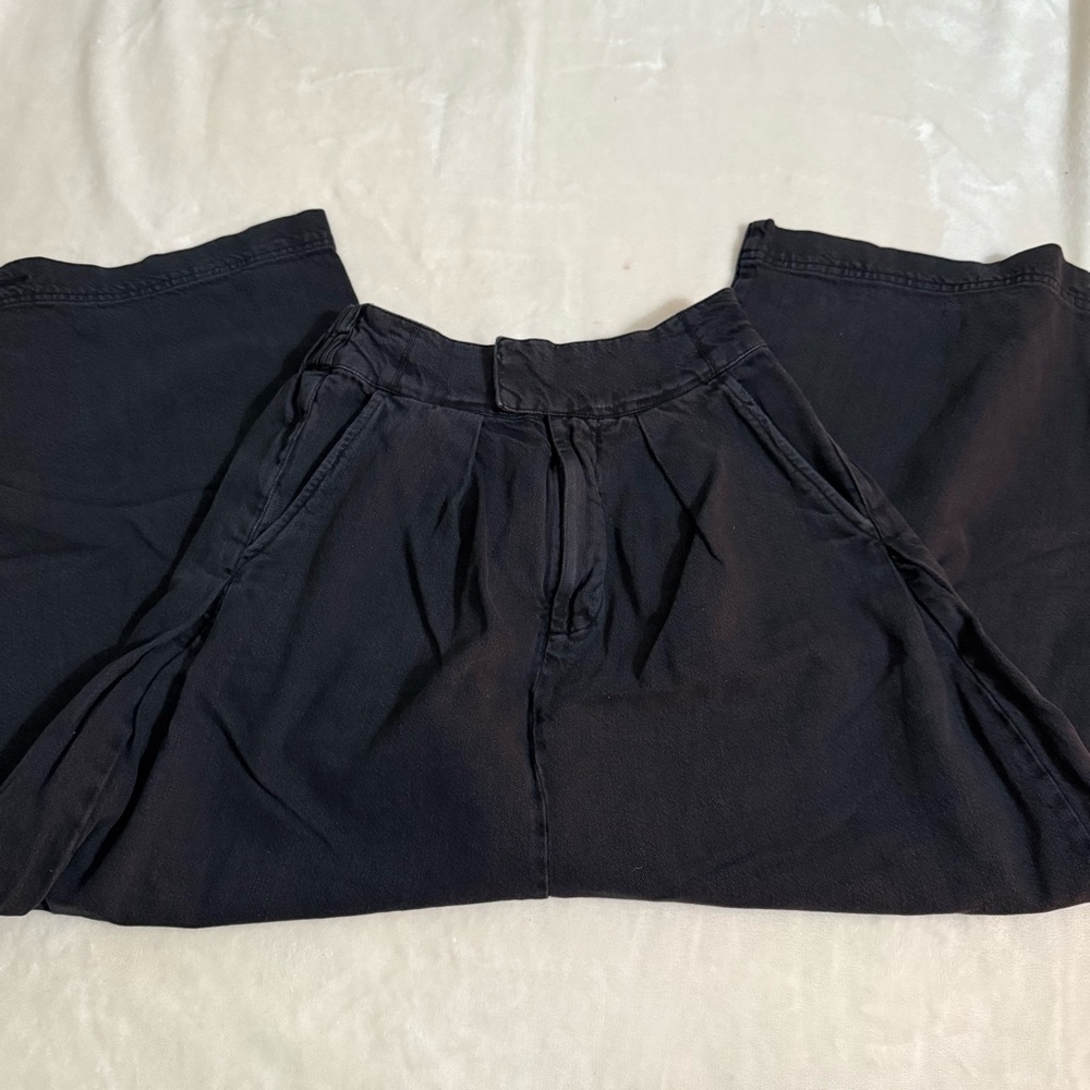 SOLD Chic Black Wide-Leg Pants